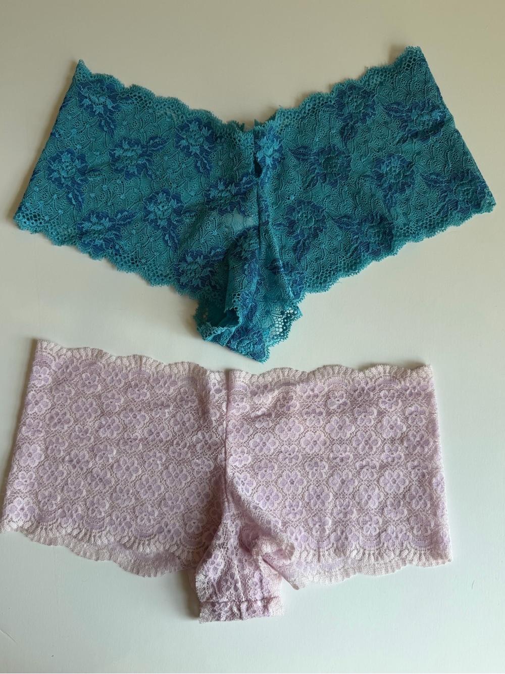 S/2 Victoria's Secret Lace floral Boyshorts Set — Teal blue and Lilac